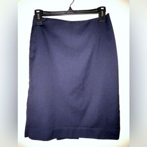 Ann Taylor Women’s Pencil Pinstrip Skirt Navy Blue Size 0 Great Condition!